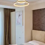 Bliss In Infinity Parking Mamaia