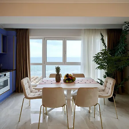 Bliss In Infinity Parking Mamaia